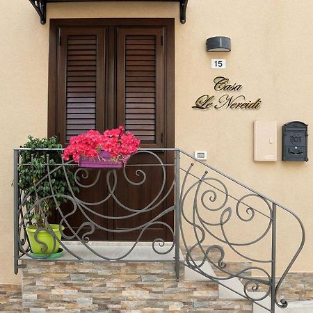 卡斯泰拉马莱Casa Le Nereidi公寓 外观 照片